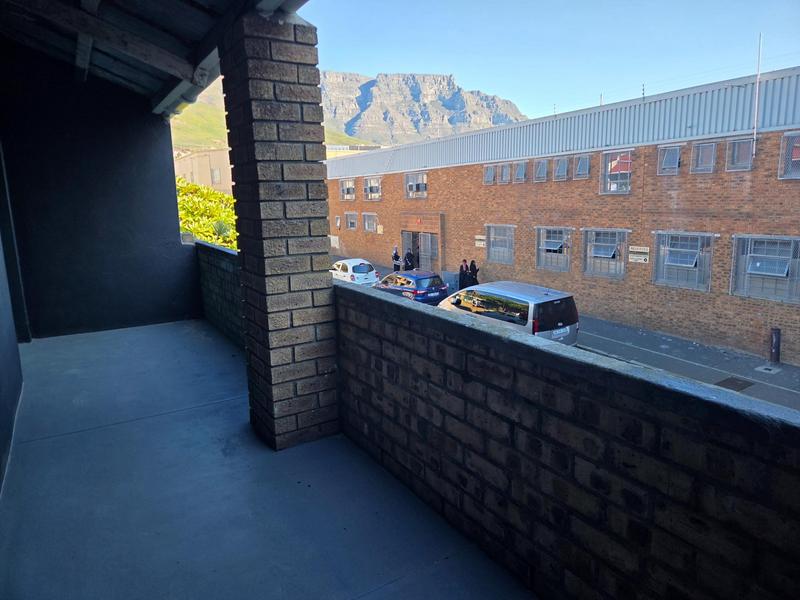 To Let 3 Bedroom Property for Rent in Woodstock Western Cape